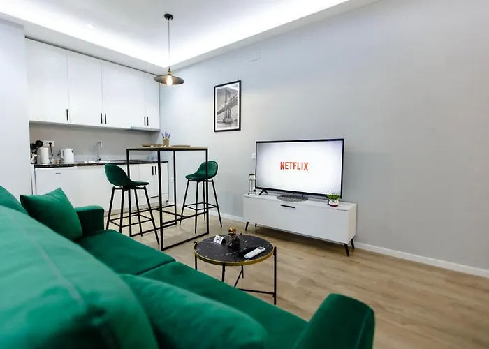 Apartment New Bazaar Modern App - The Nest